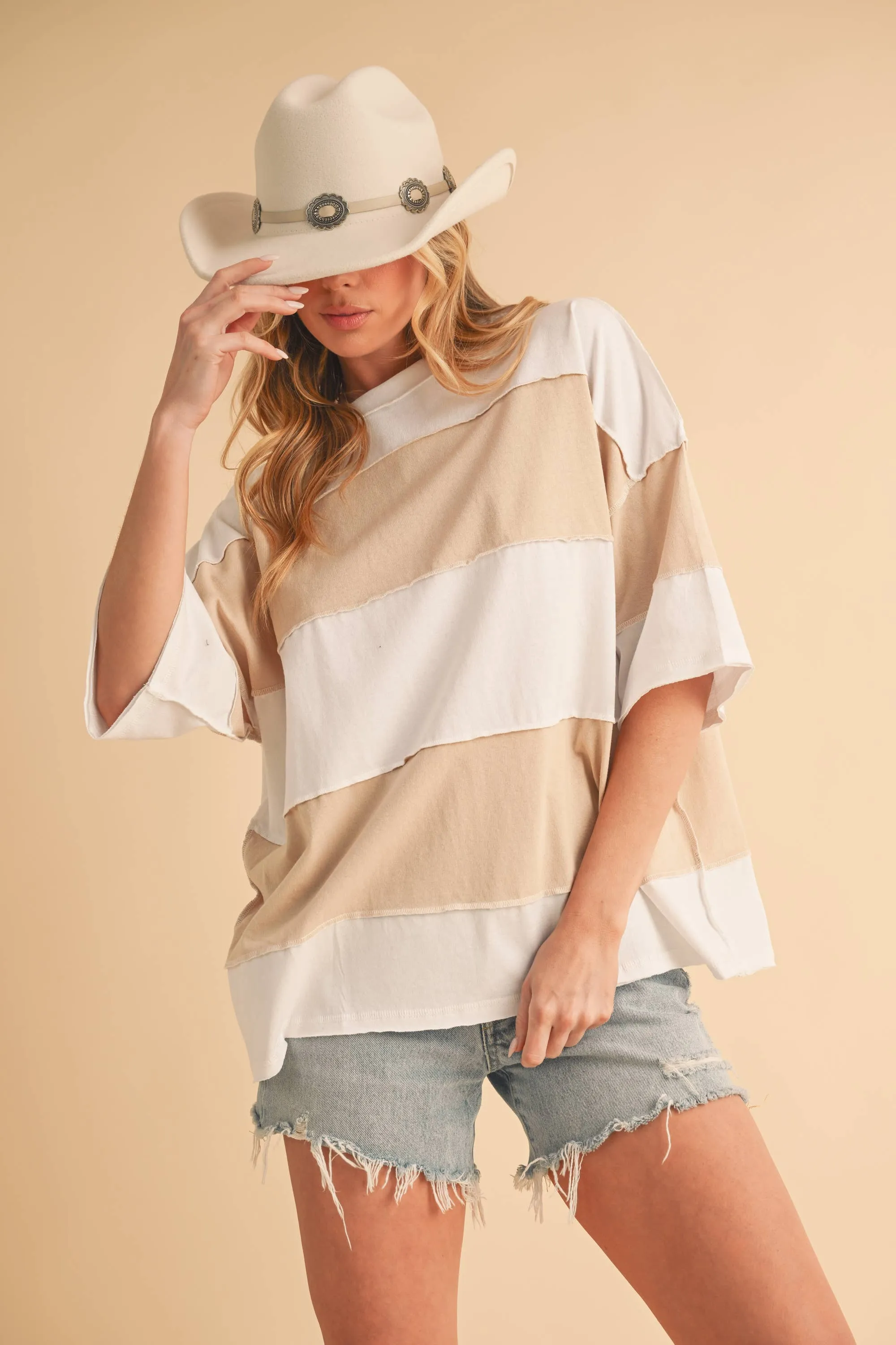 8417FN Polly Color Block Top: White Oat / Contemporary / S