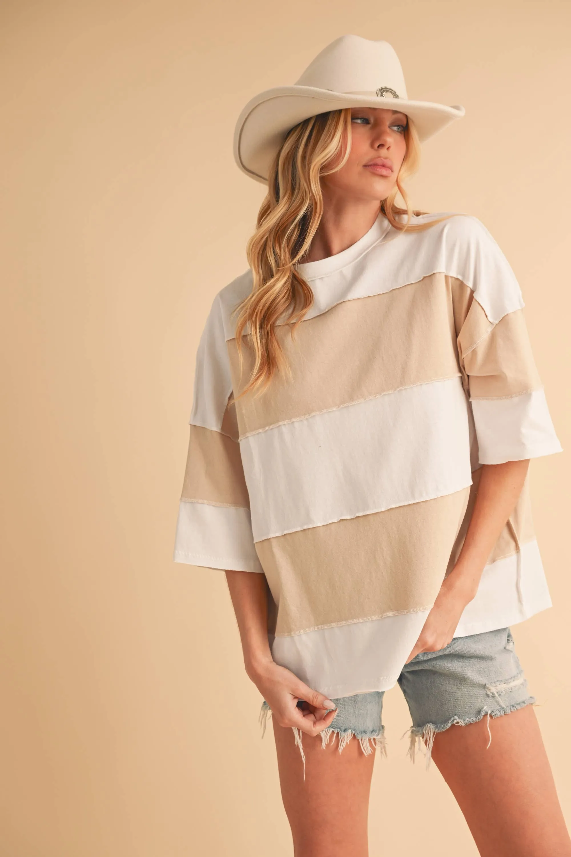8417FN Polly Color Block Top: White Oat / Contemporary / S