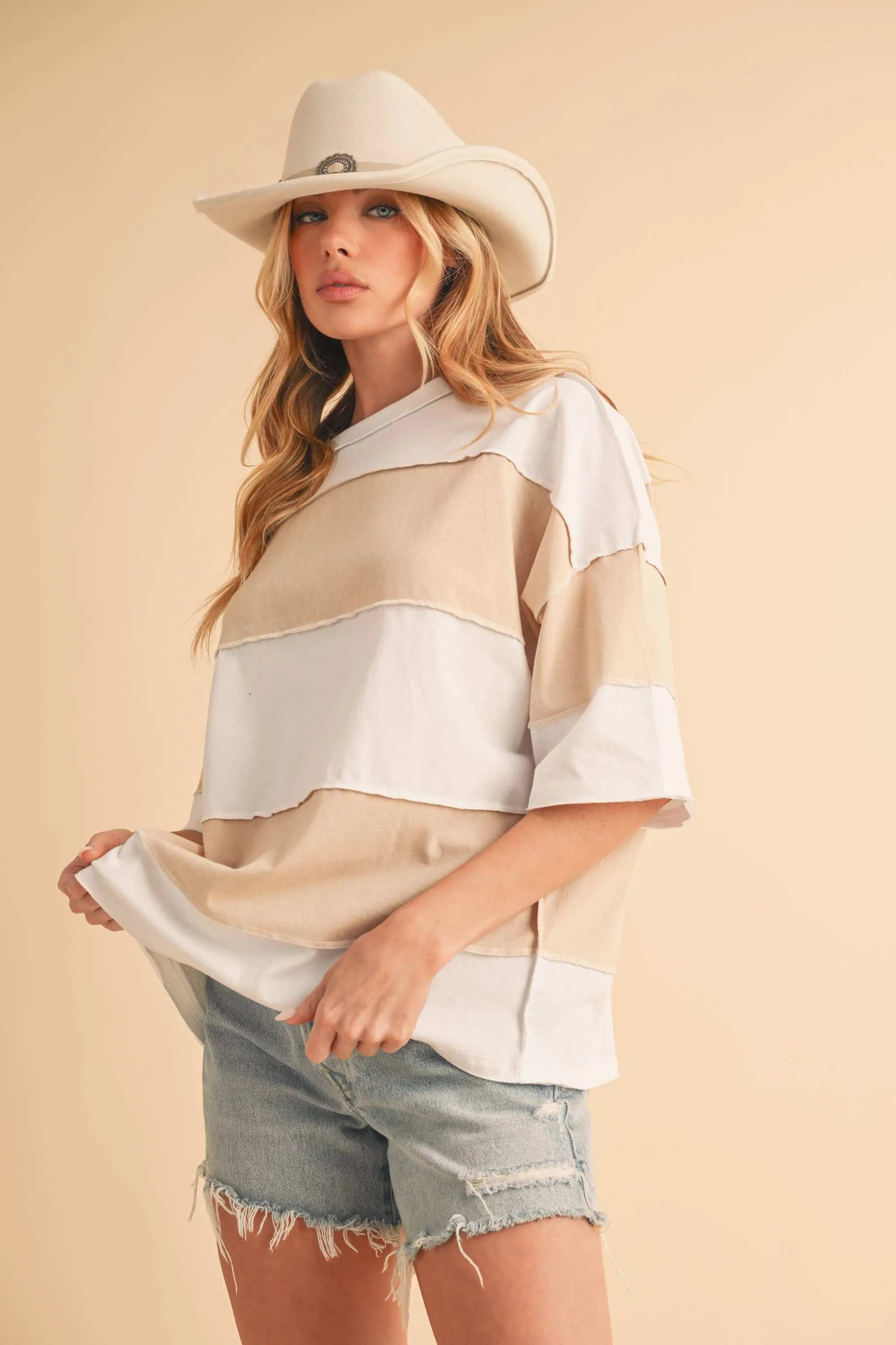 8417FN Polly Color Block Top: White Oat / Contemporary / S