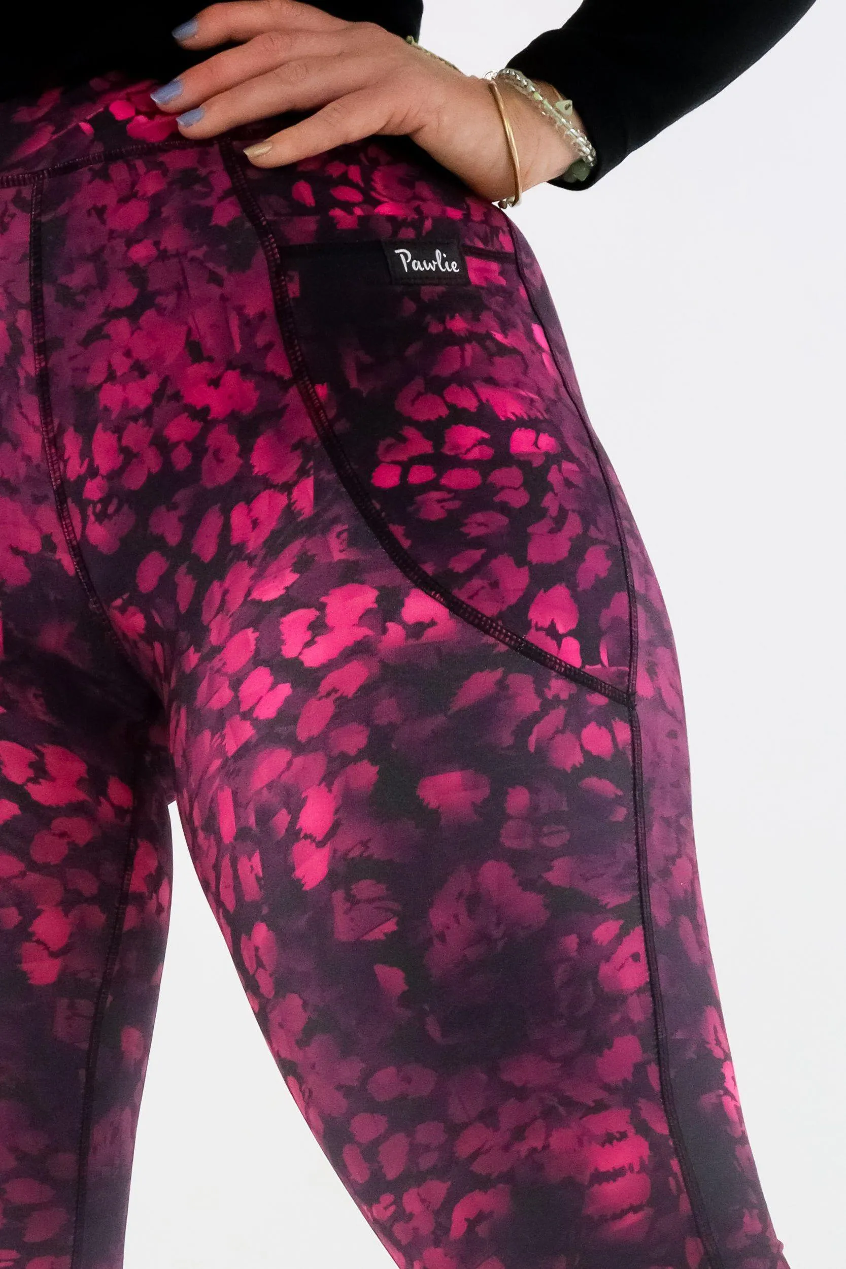 Berry Leopard - Long Flarey Leggings - Leg Pockets