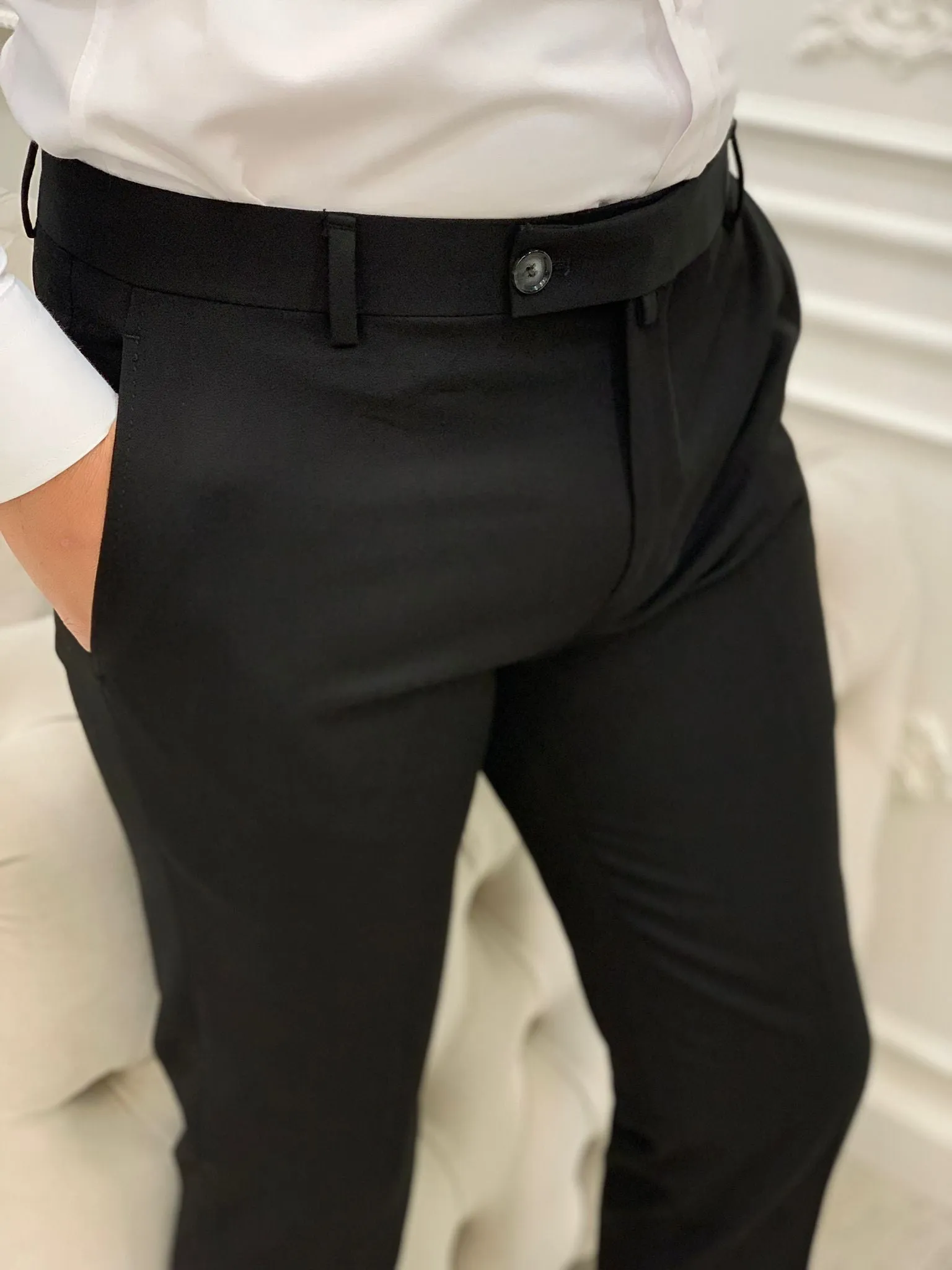 Black Italian Style Slim Fit Trousers for Every Occasion