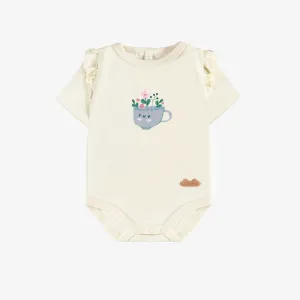 Cache-couche crème avec une tasse, naissance || Cream bodysuit with a smiling cup, newborn