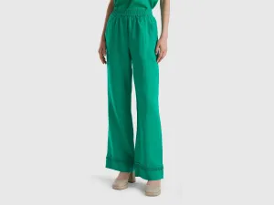 Crochet Detailed Hem Relaxed Wide Green Linen Trousers