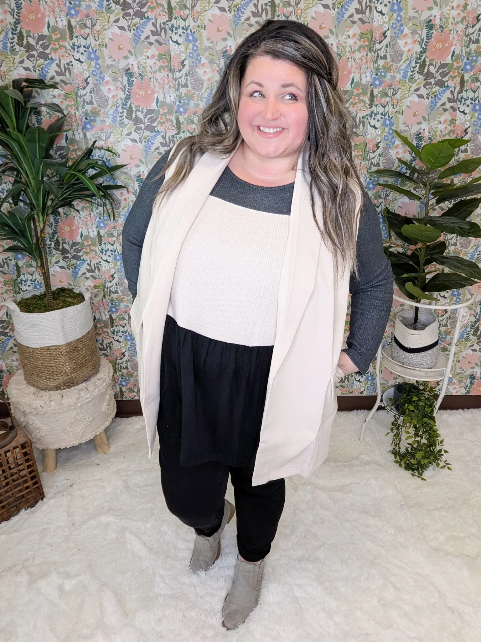 Donna Colorblock Flowy Tiered Top in Neutrals