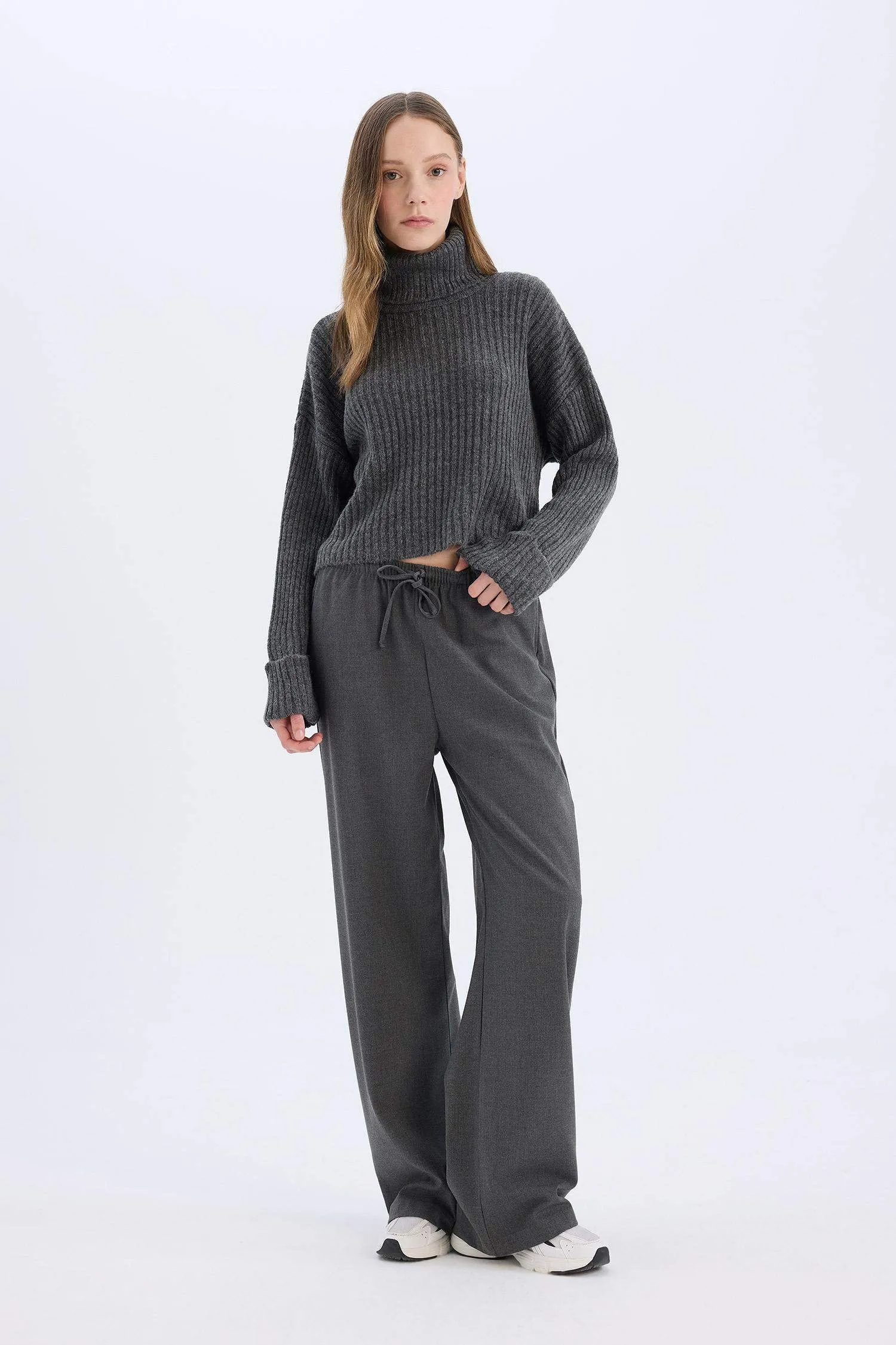 Elastic Waist Wide Leg Fabric Trousers