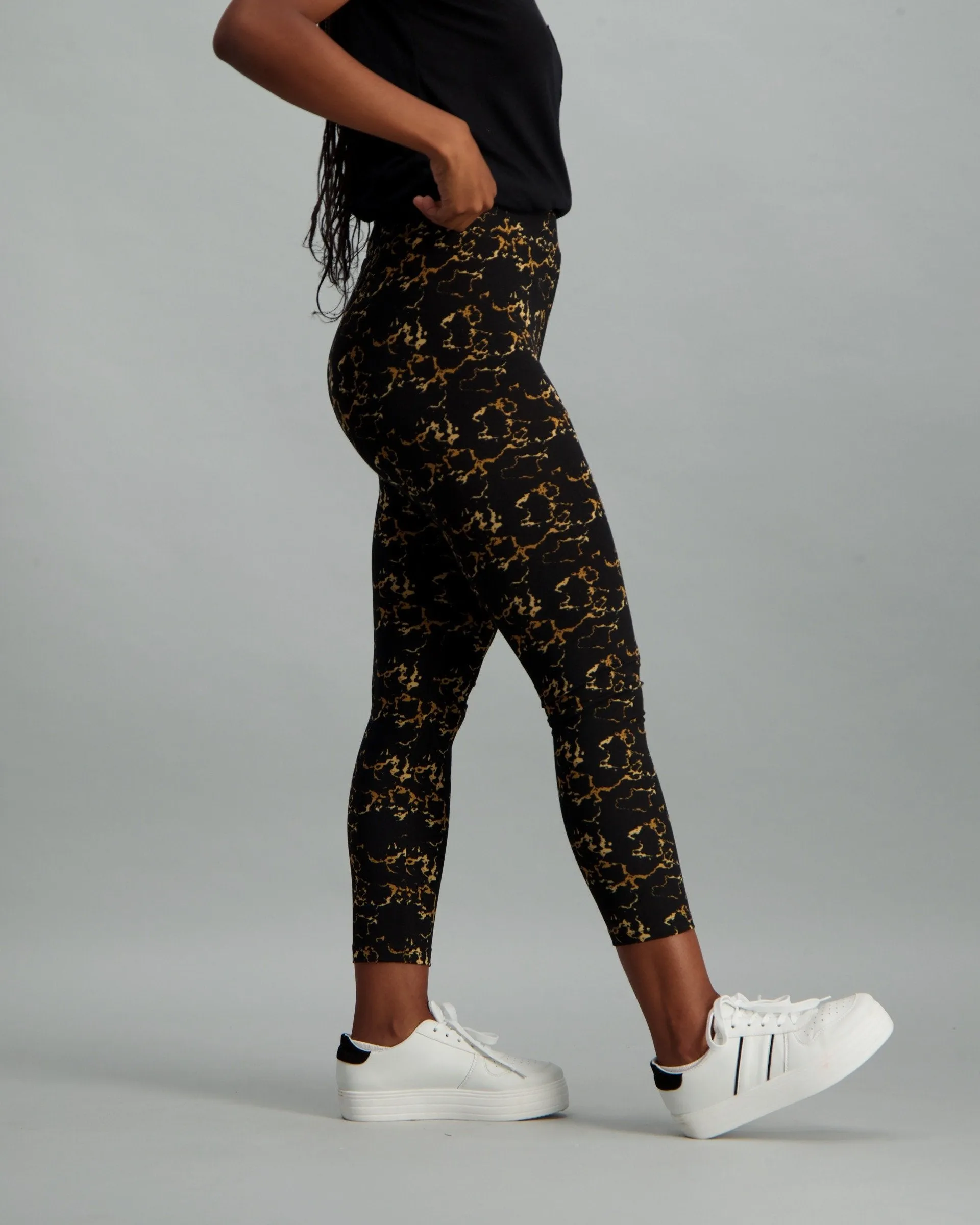 Ladies Abstract Printed Leggings - Black & Gold