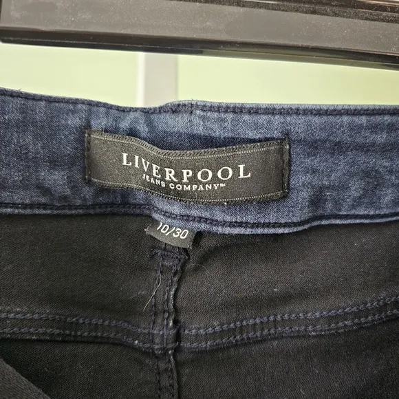 Liverpool Wide Leg Jean Trousers Size 10/30 Rinse Wash Dark