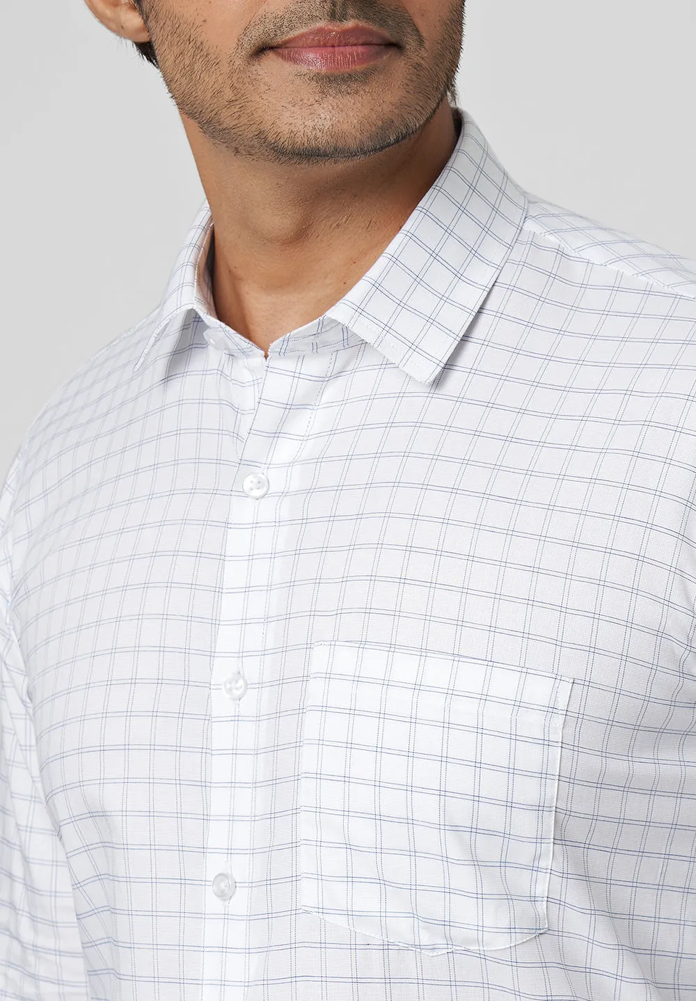 Men White Slim Fit Full Sleeve Formal Shirt