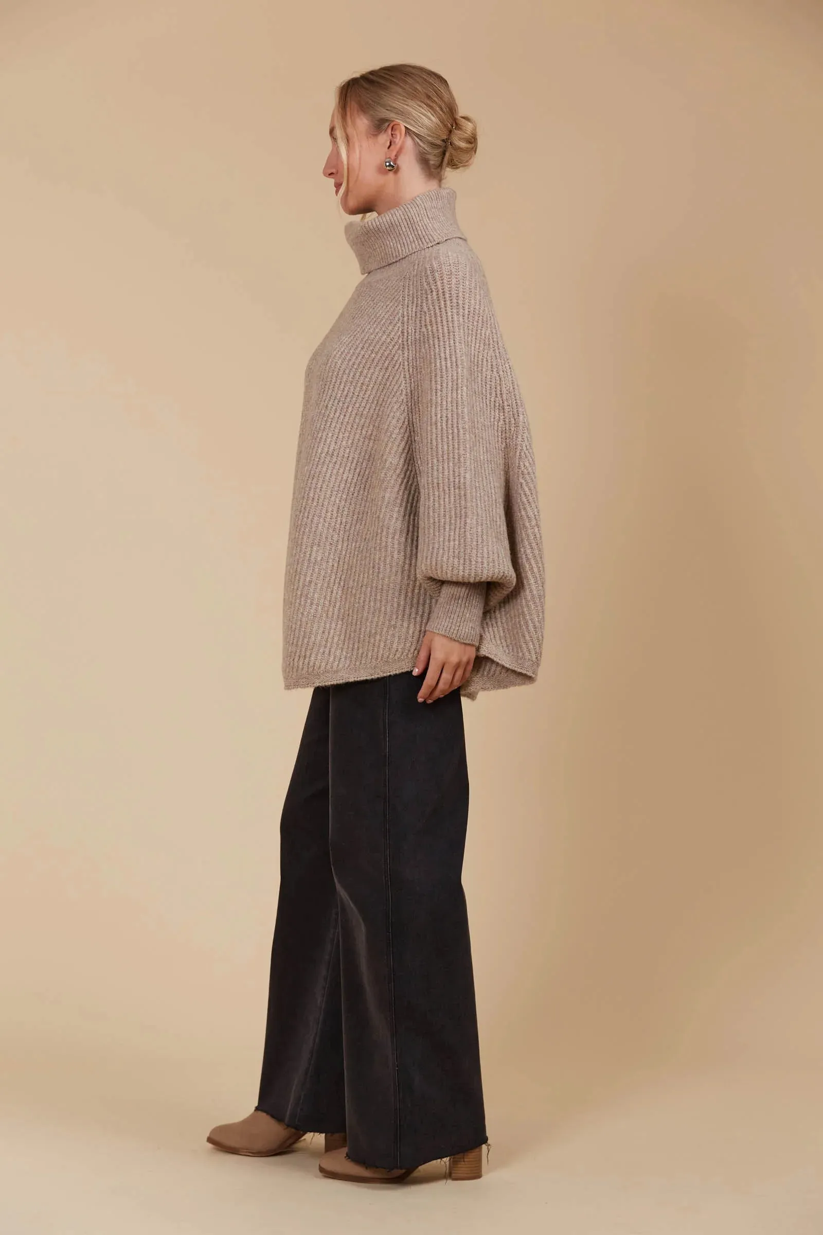Miru Poncho