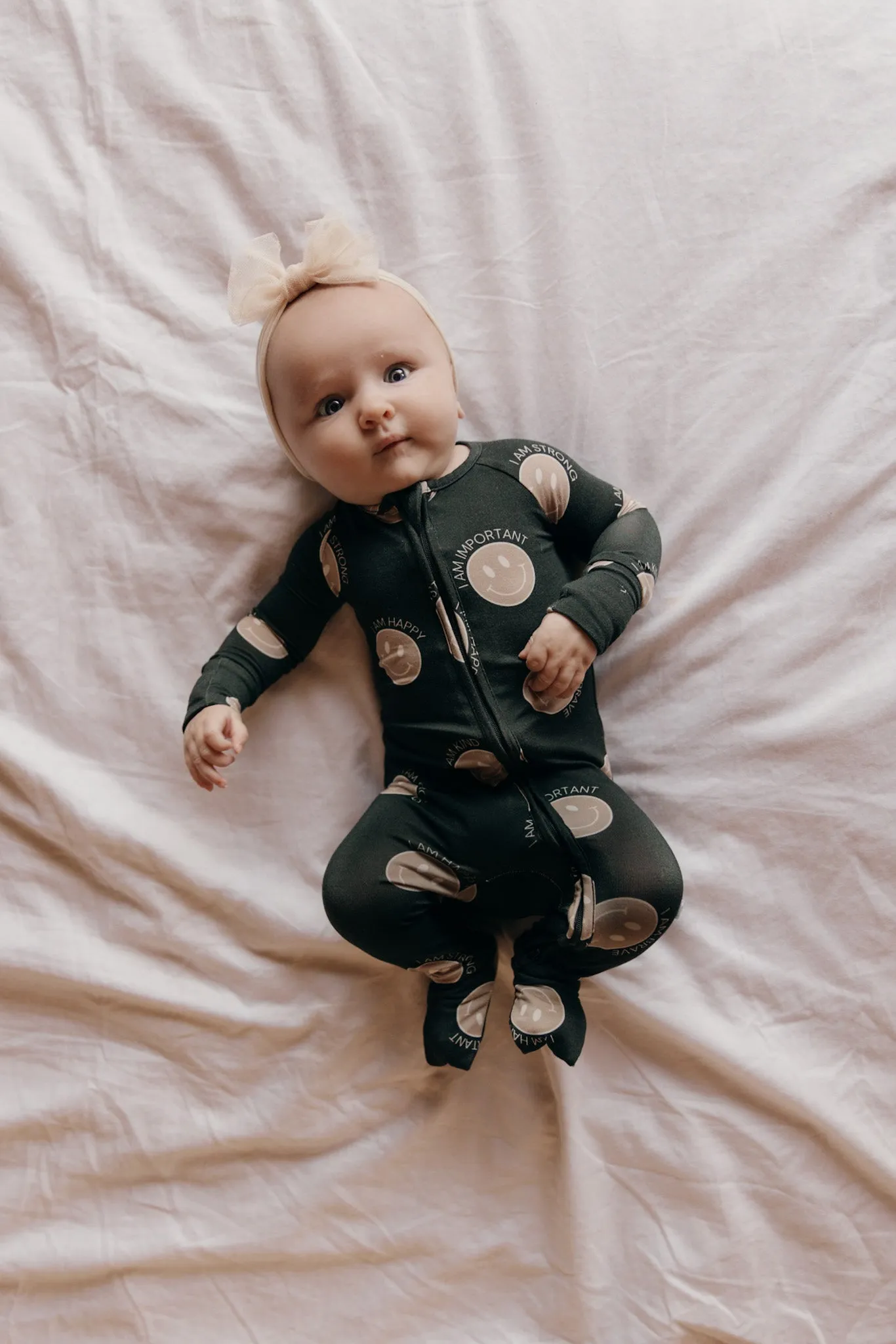 Neutral Smiley Affirmation Romper - Bamboo Pajama