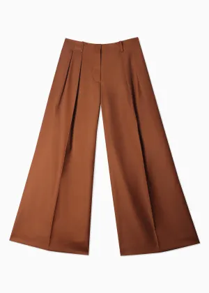 Pleated Wide Trousers