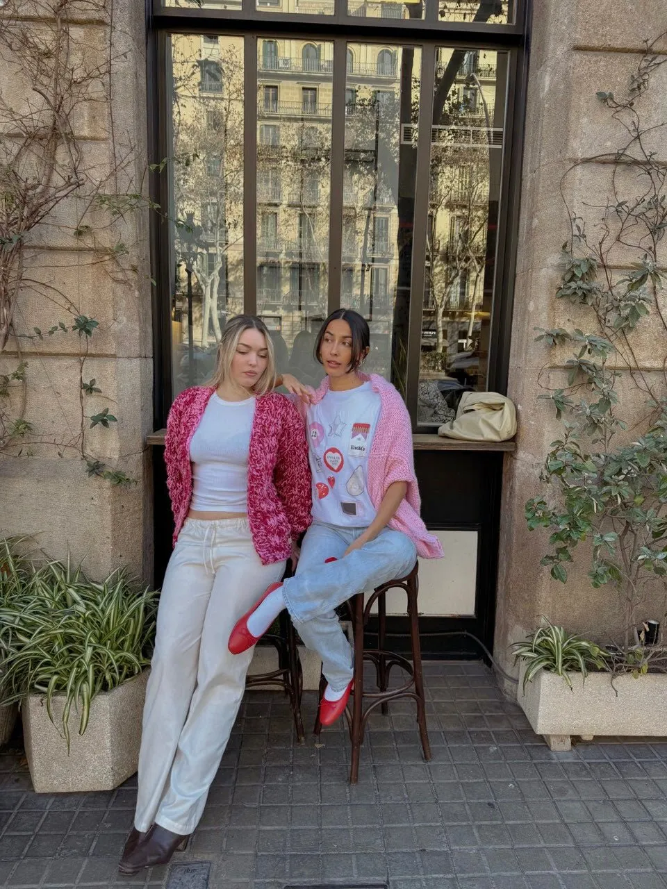 "Kiwi Loves You" Oversized Tee