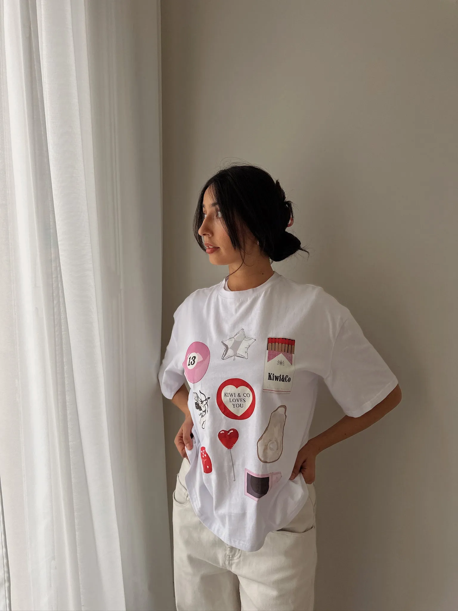 "Kiwi Loves You" Oversized Tee