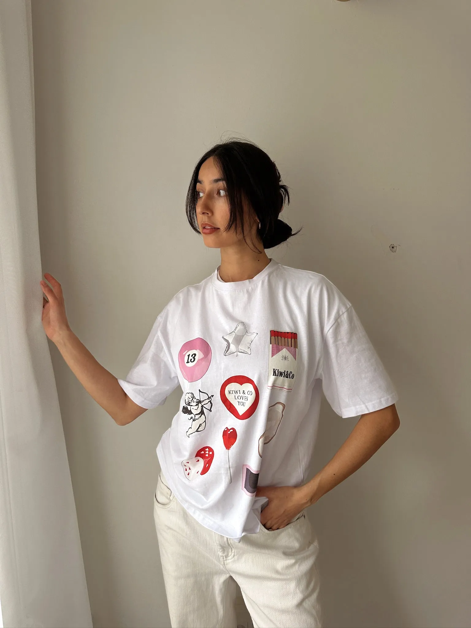 "Kiwi Loves You" Oversized Tee