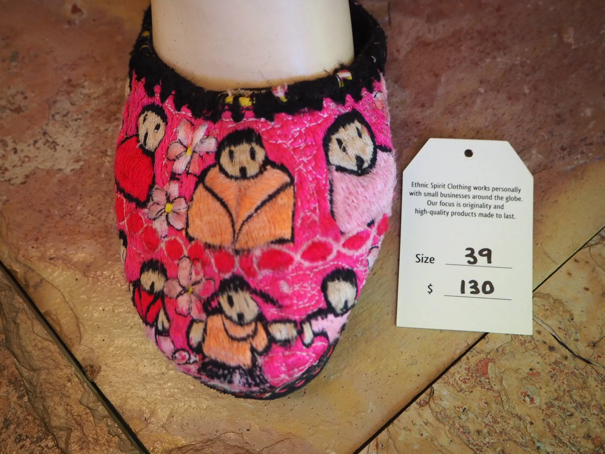 Size 39 Ballerina Sandals - People on Hot Pink
