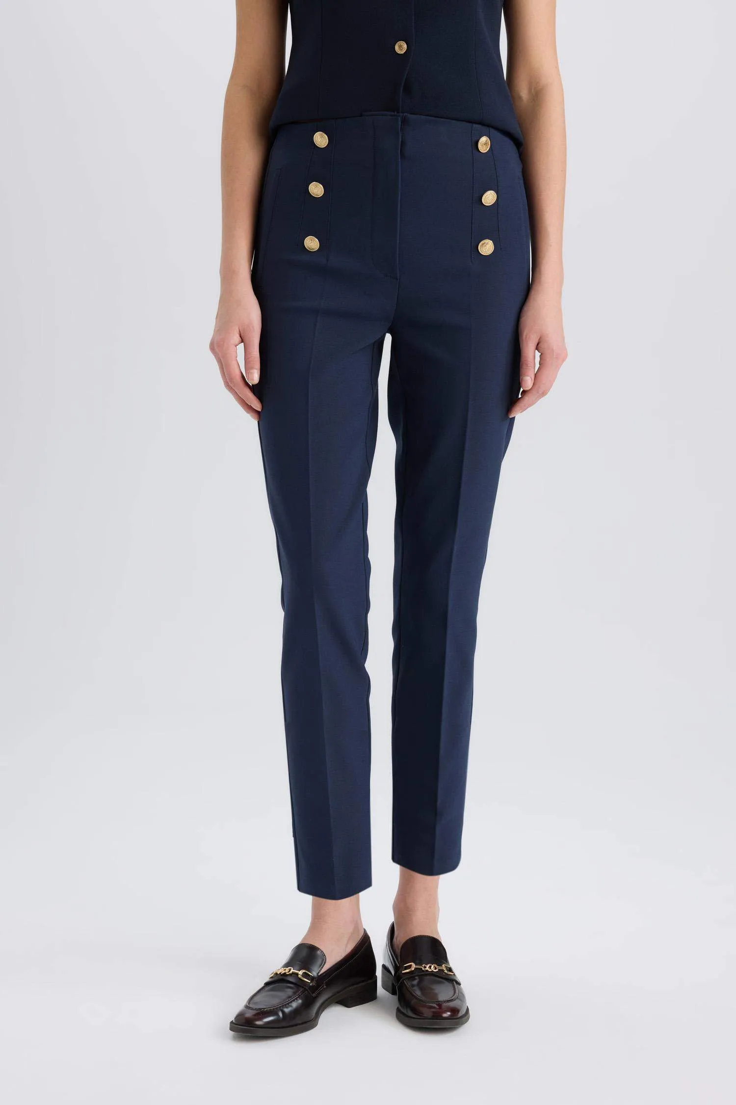 Skinny Fit High Waist Pocket Buttoned Plain Leg Fabric Pants