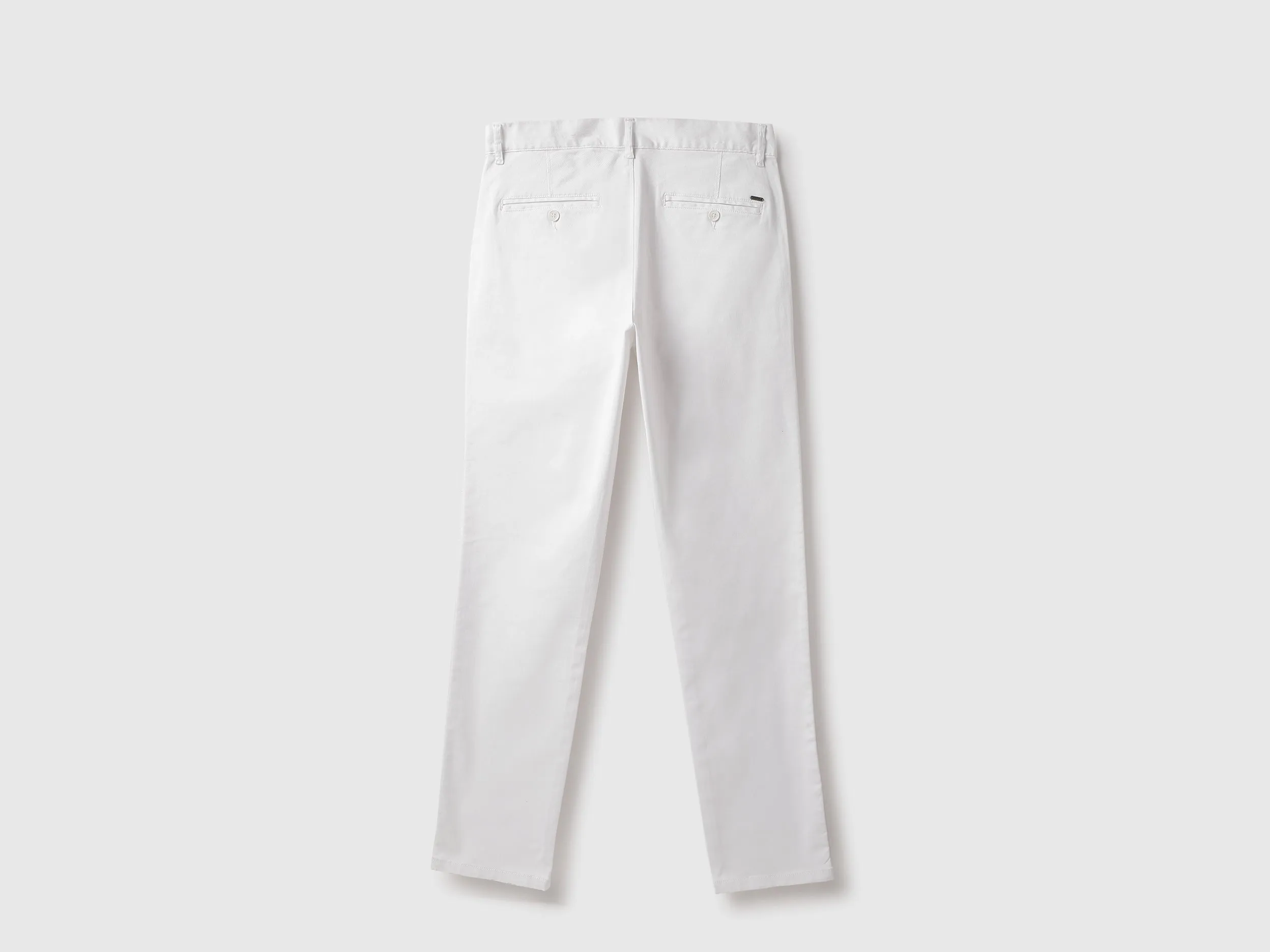 Solid Slim Fit Chinos Trousers