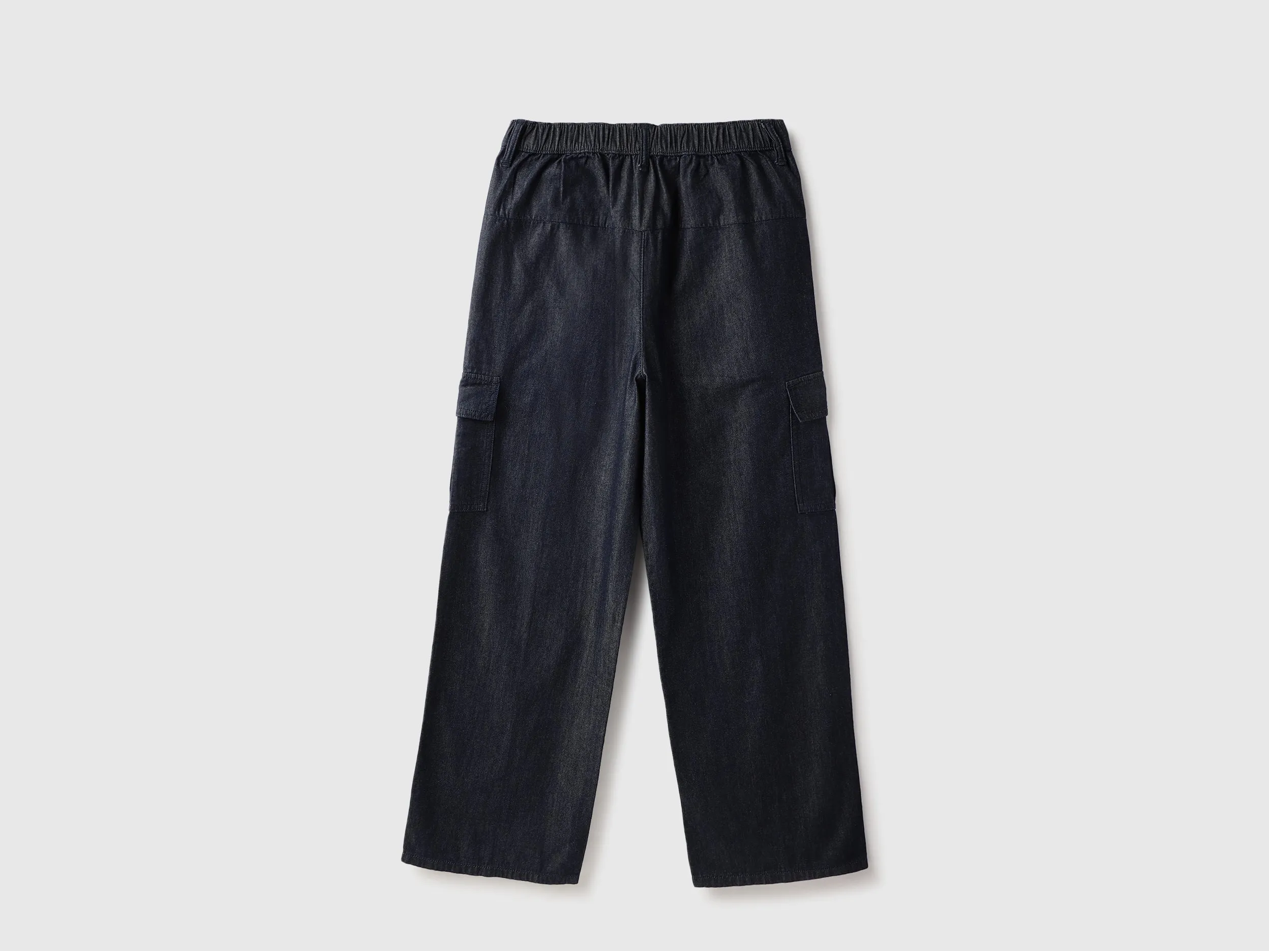 Solid Wide Leg Fit Trousers