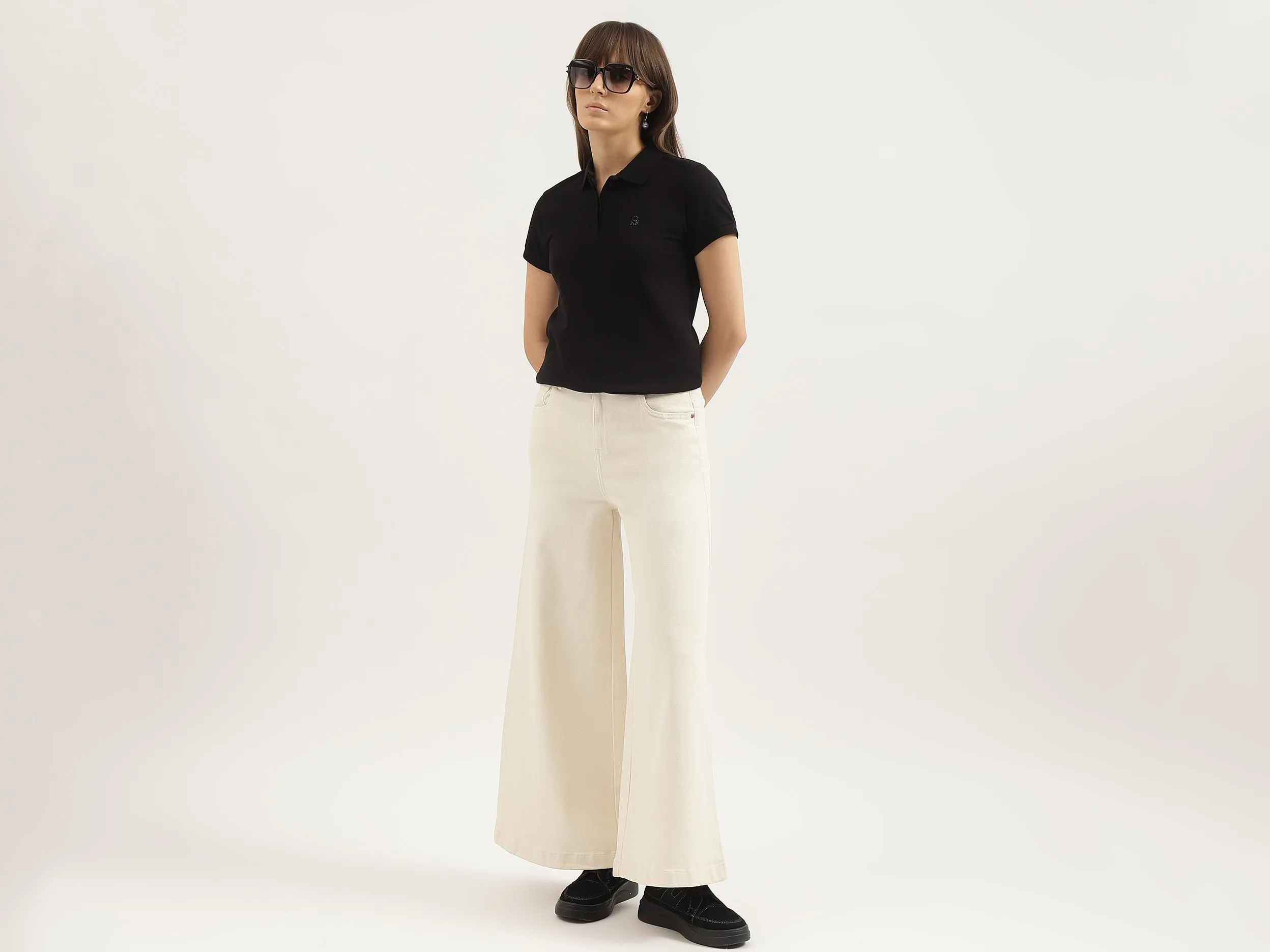 Solid Wide Leg Fit Trousers