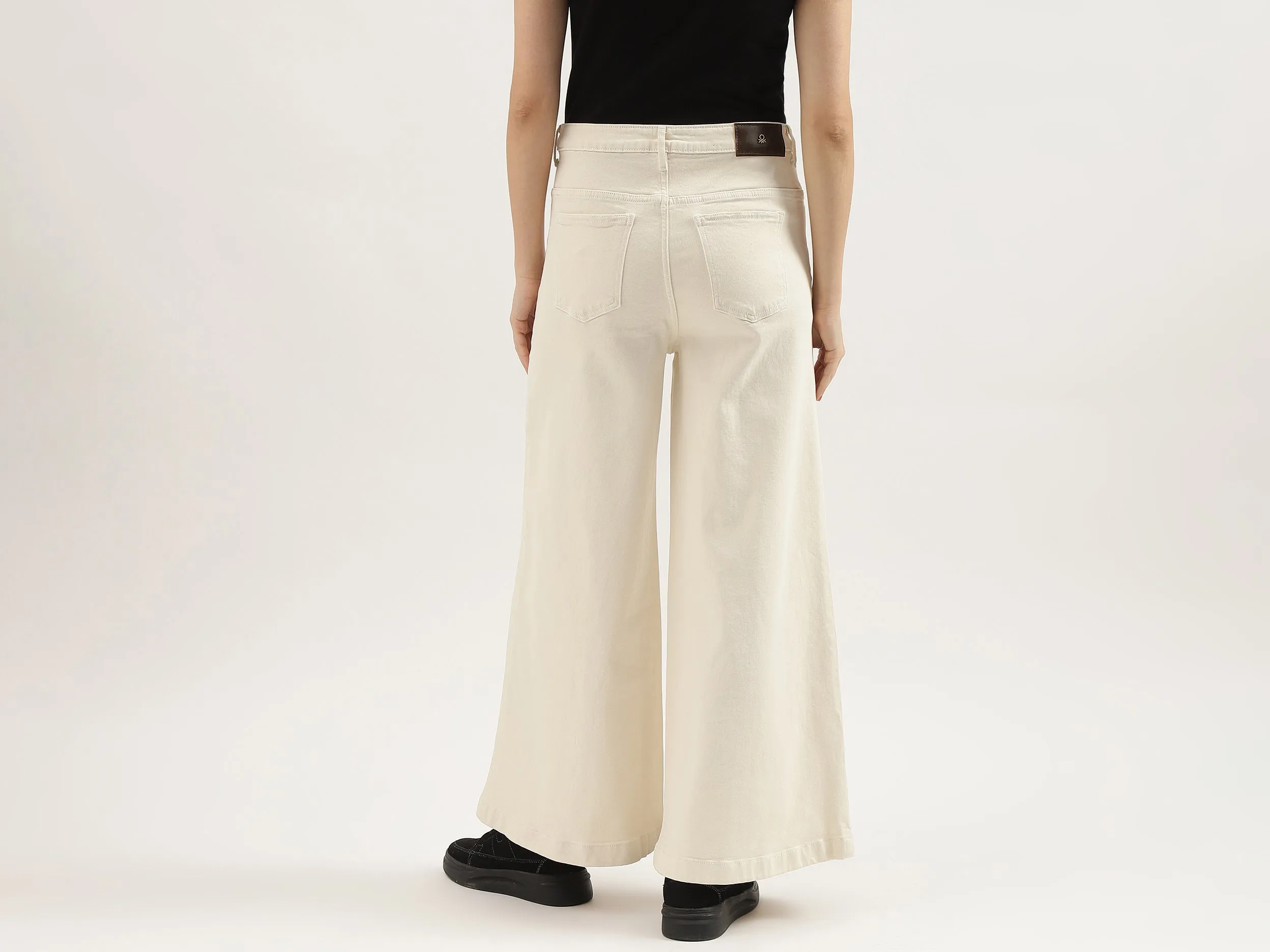 Solid Wide Leg Fit Trousers