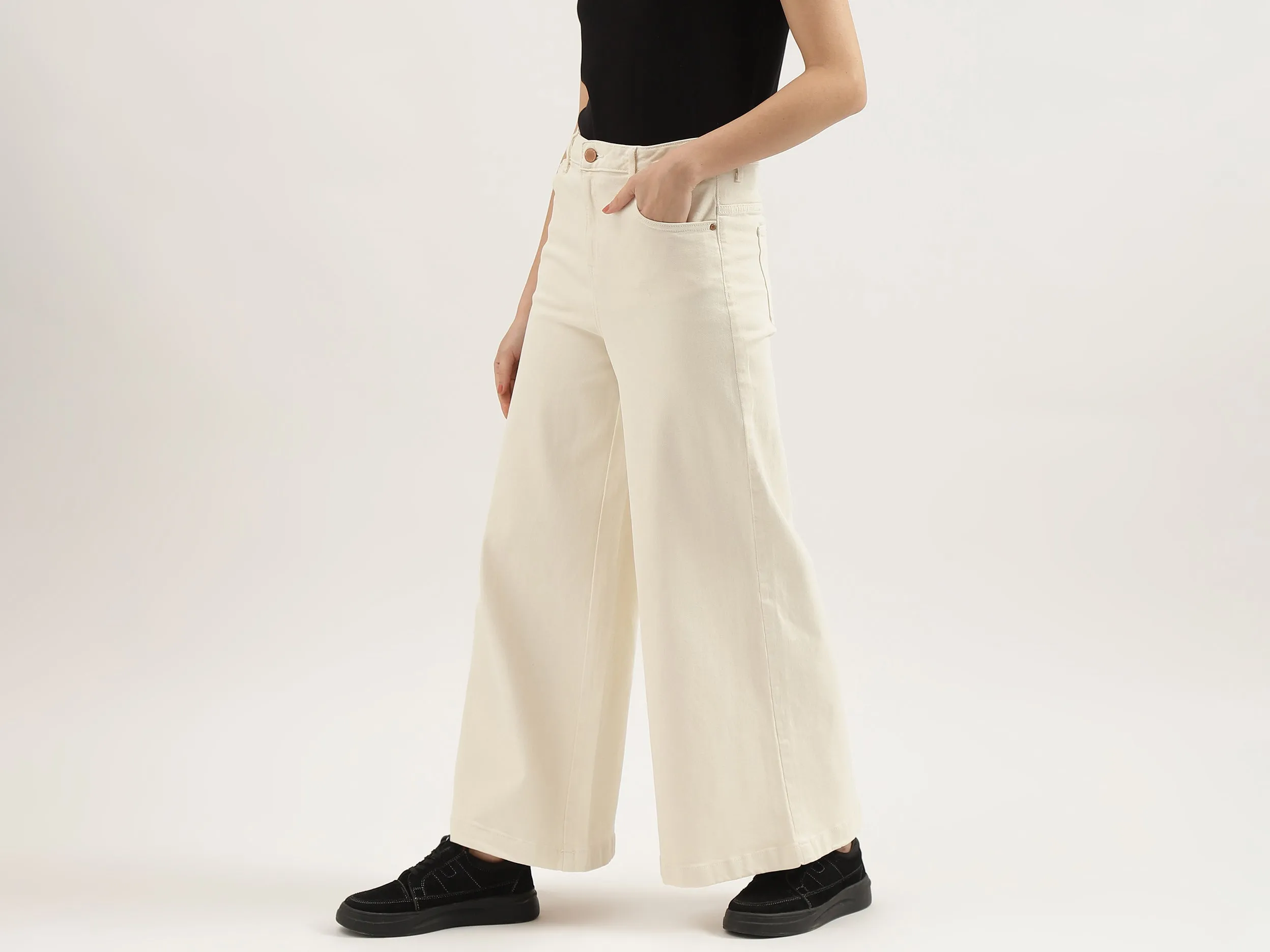 Solid Wide Leg Fit Trousers
