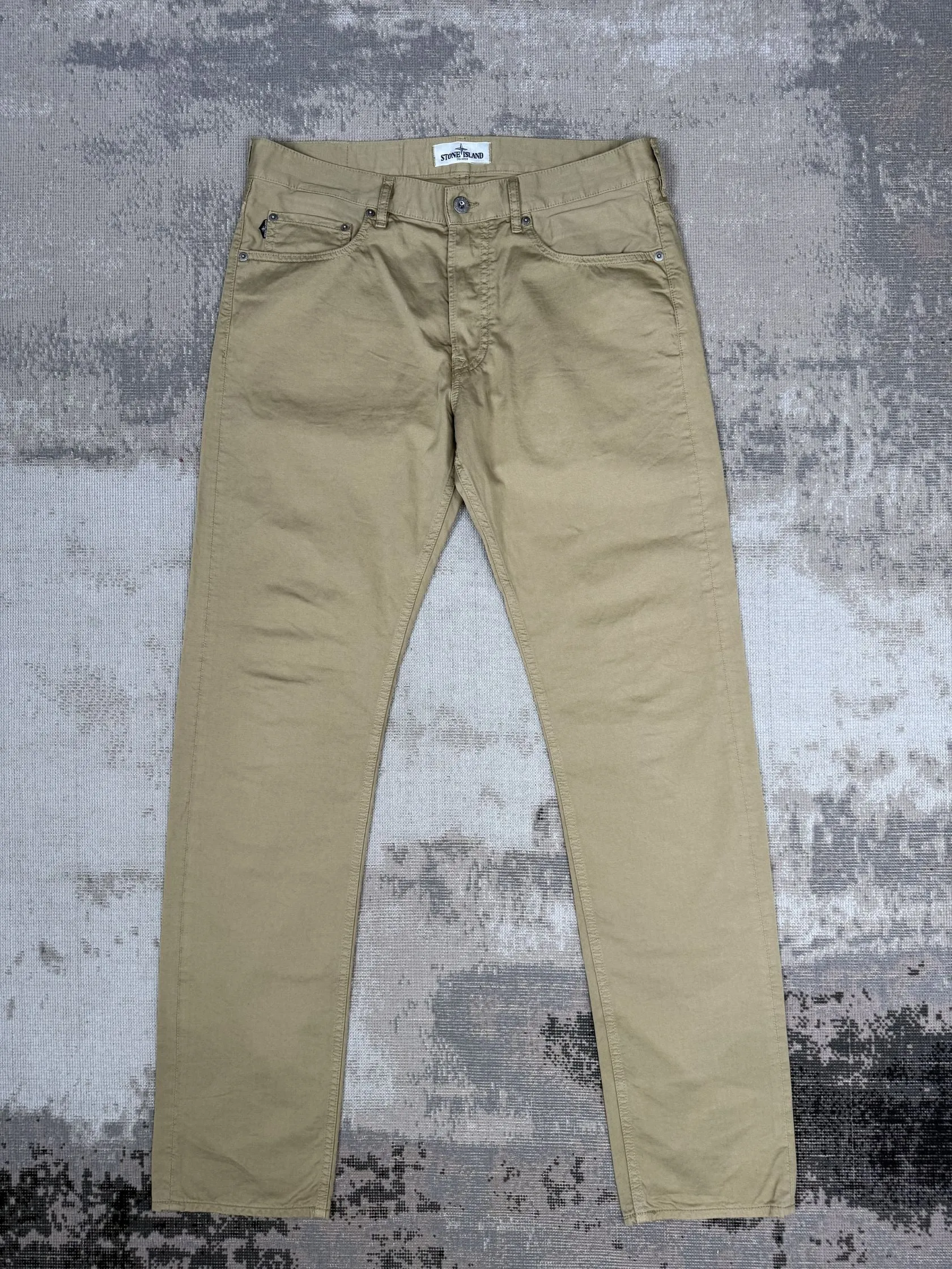 Stone Island Re-T Chinos - Tan