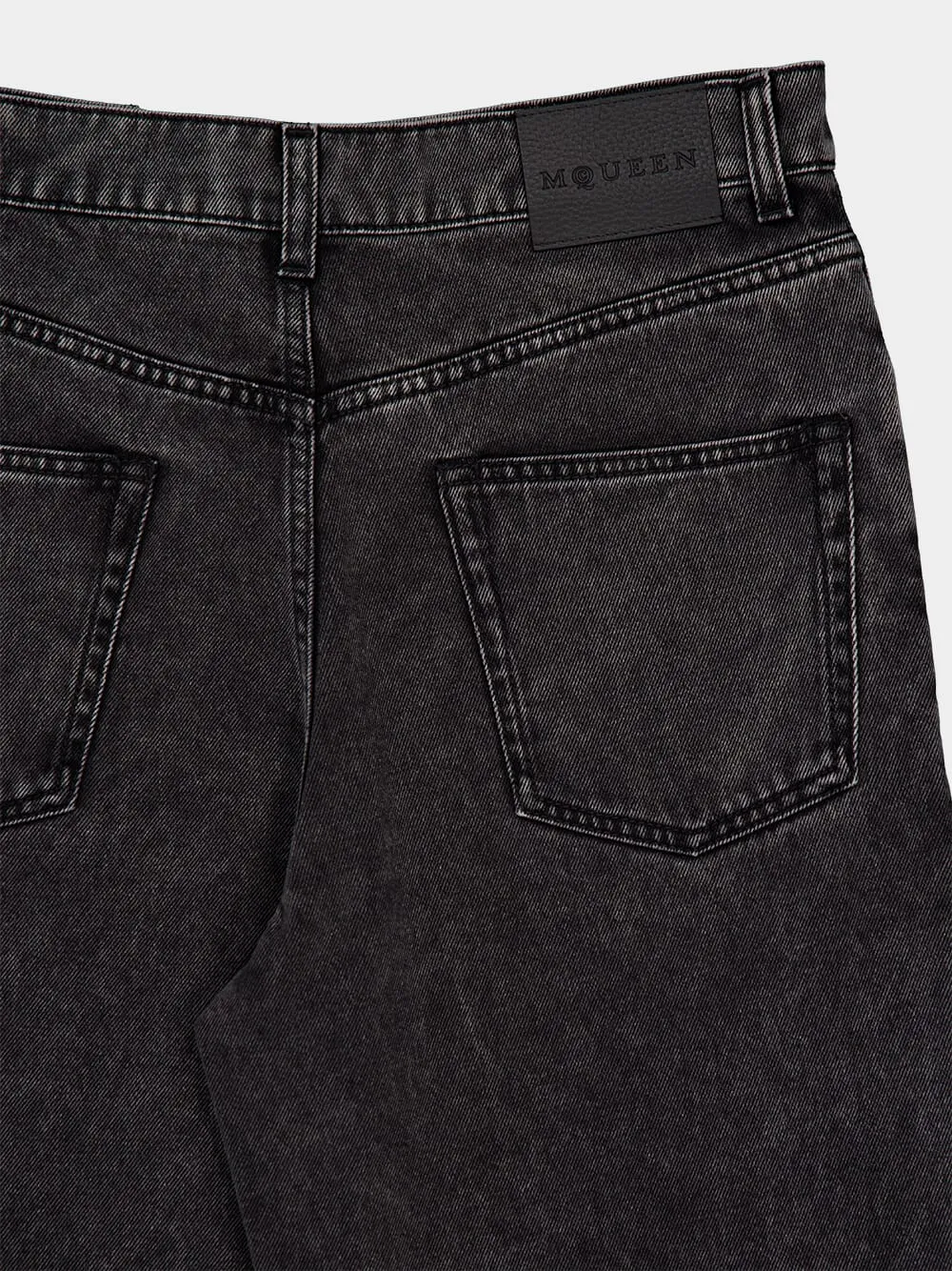 Stonewashed Low-Rise Baggy Fit Jeans