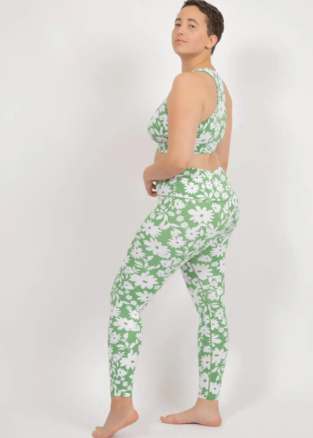 Surf & Yoga Leggings in Green Moonflower