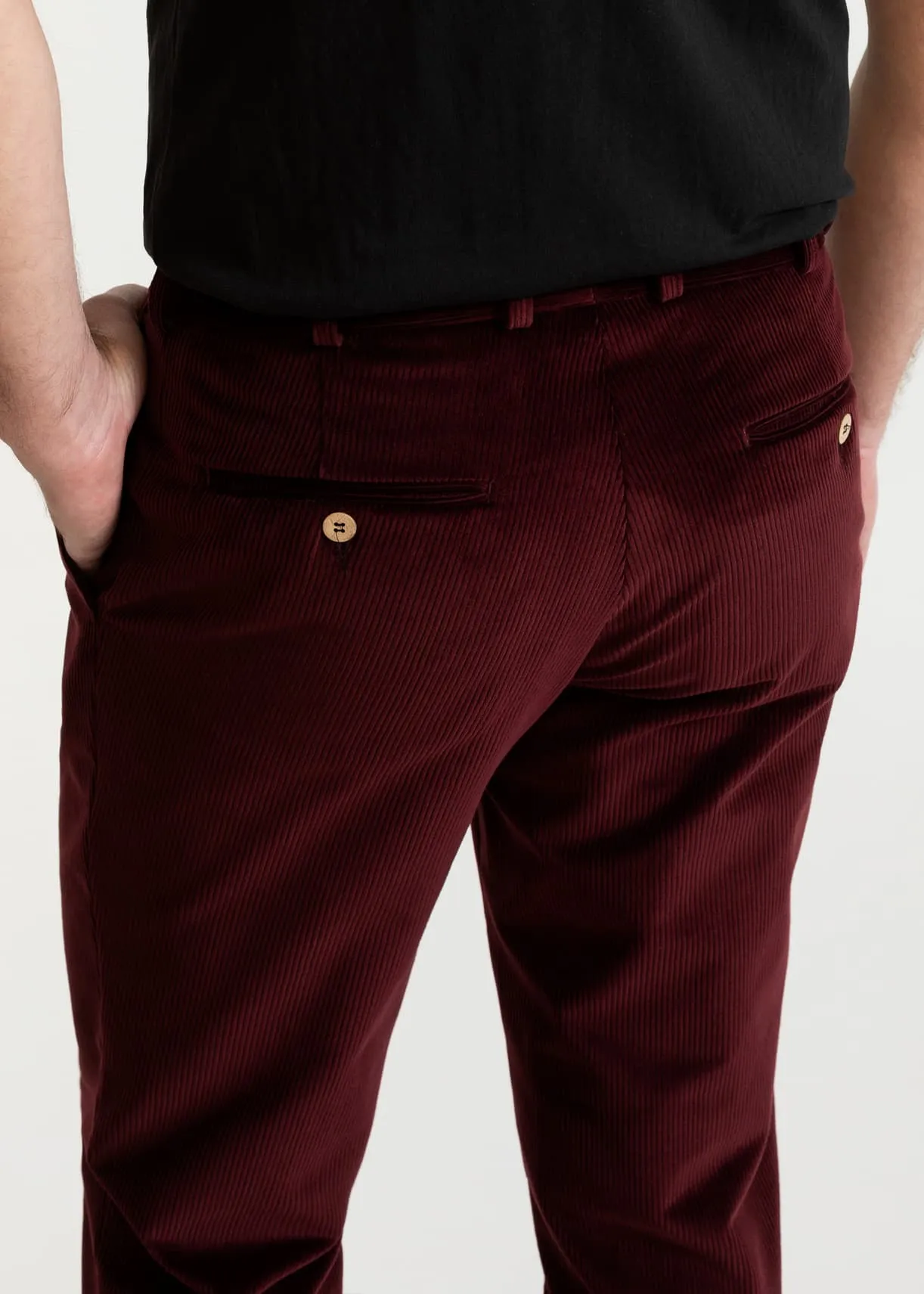 The Dacian Corduroy Trousers Burgundy