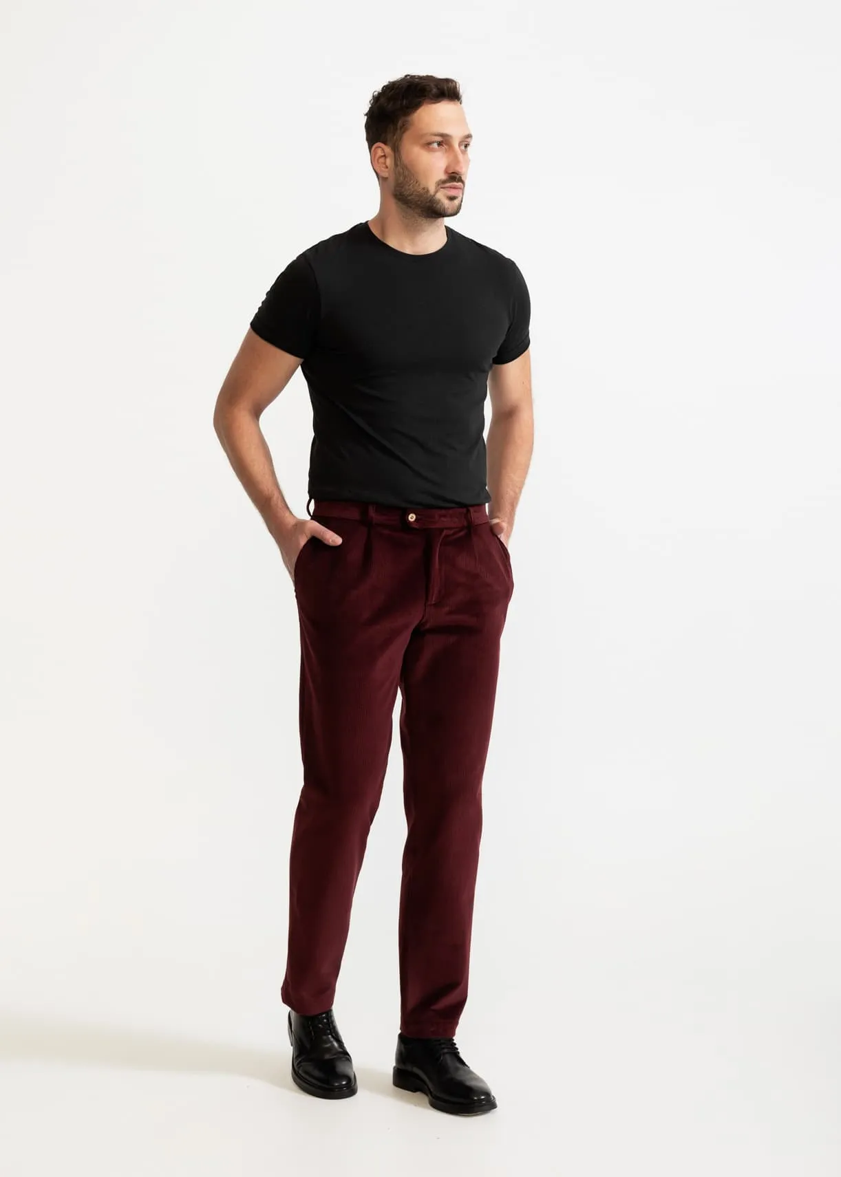 The Dacian Corduroy Trousers Burgundy