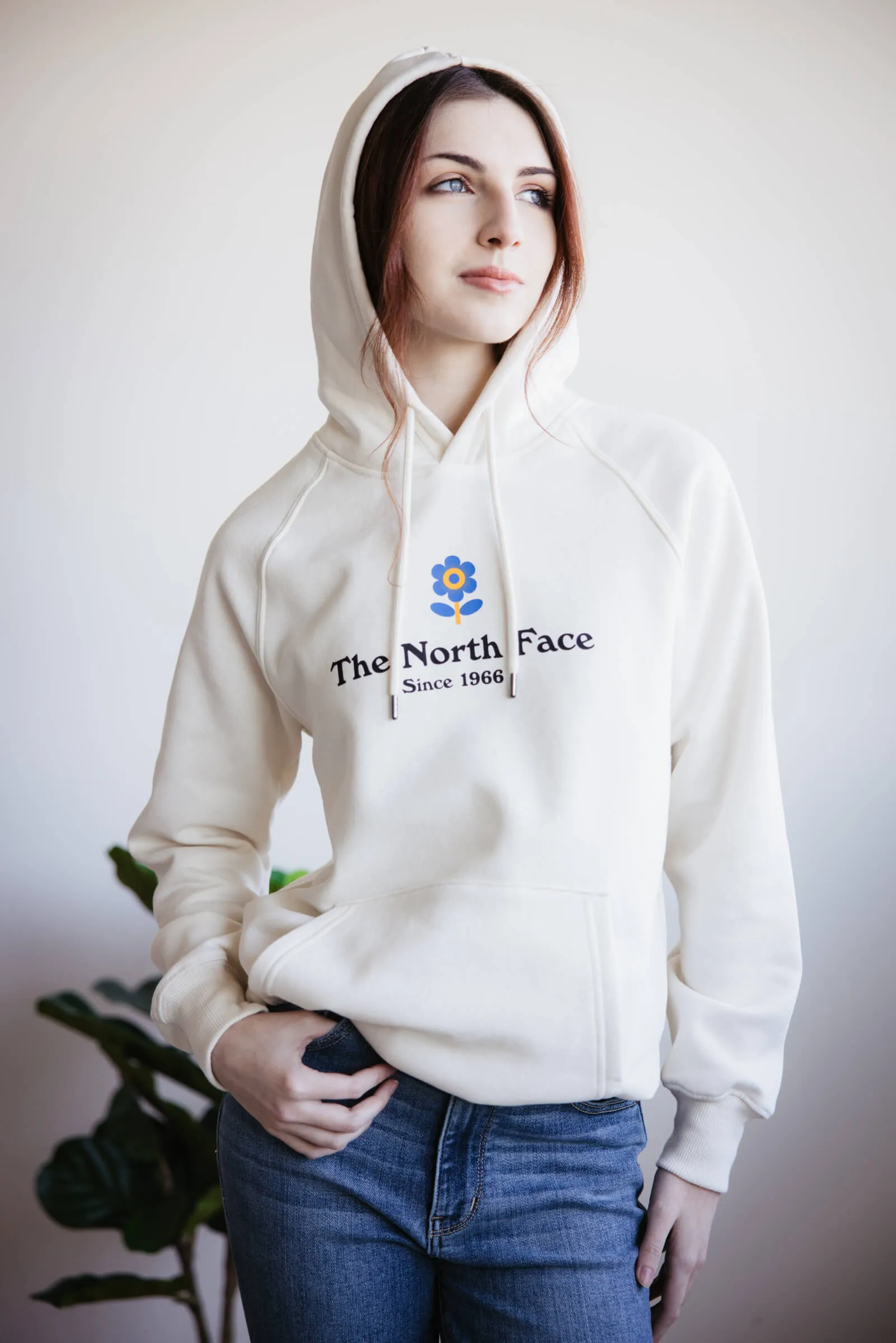 The North Face Strange Colorful World Hoodie for Women in White Dune | NF0A8B9N-QLI