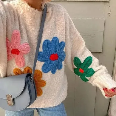 Trudy - decorative floral sweater