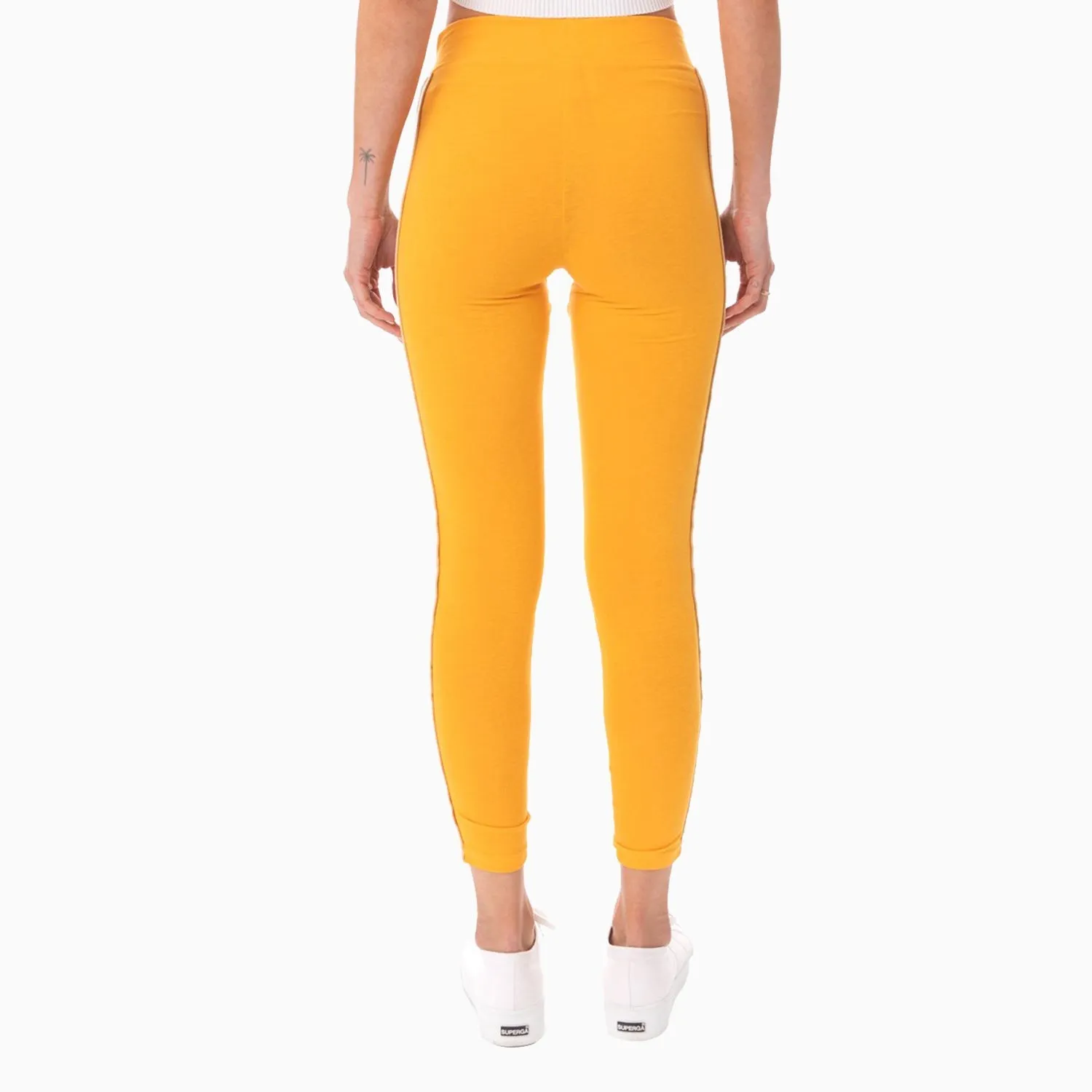 Women's 222 Banda Bayamon Outfit